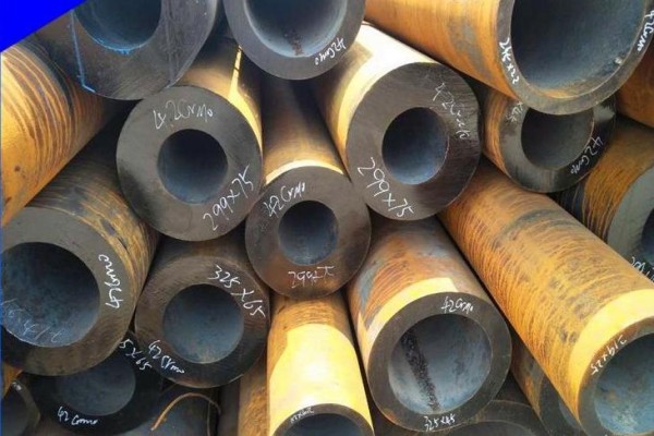 紫云紫云紫云42CrMo无缝钢管 汽车工程机械配件合金无缝管 紫云紫云紫云42CrMo无缝钢管 汽车工程机械配件合金无缝管